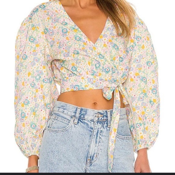 Lovers and Friend Women’s Wyatt Top in Catherine Floral. Cropped, size S - Picture 1 of 11